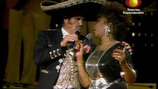 Celia Cruz y Vicente Fernández  El Rey [upl. by Taima]