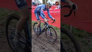 Tibor Del GROSSO  Cyclocross GAVERE 2024 [upl. by Owades949]