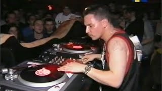 Vintage Cut — Mix Master Mike Drops Bombs in 99 [upl. by Yllim881]